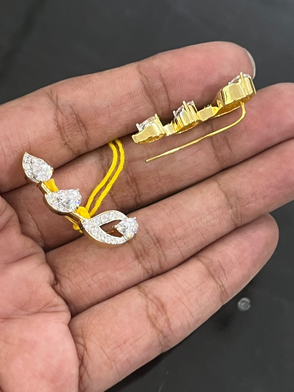 CF036 (EAR CUFFS)