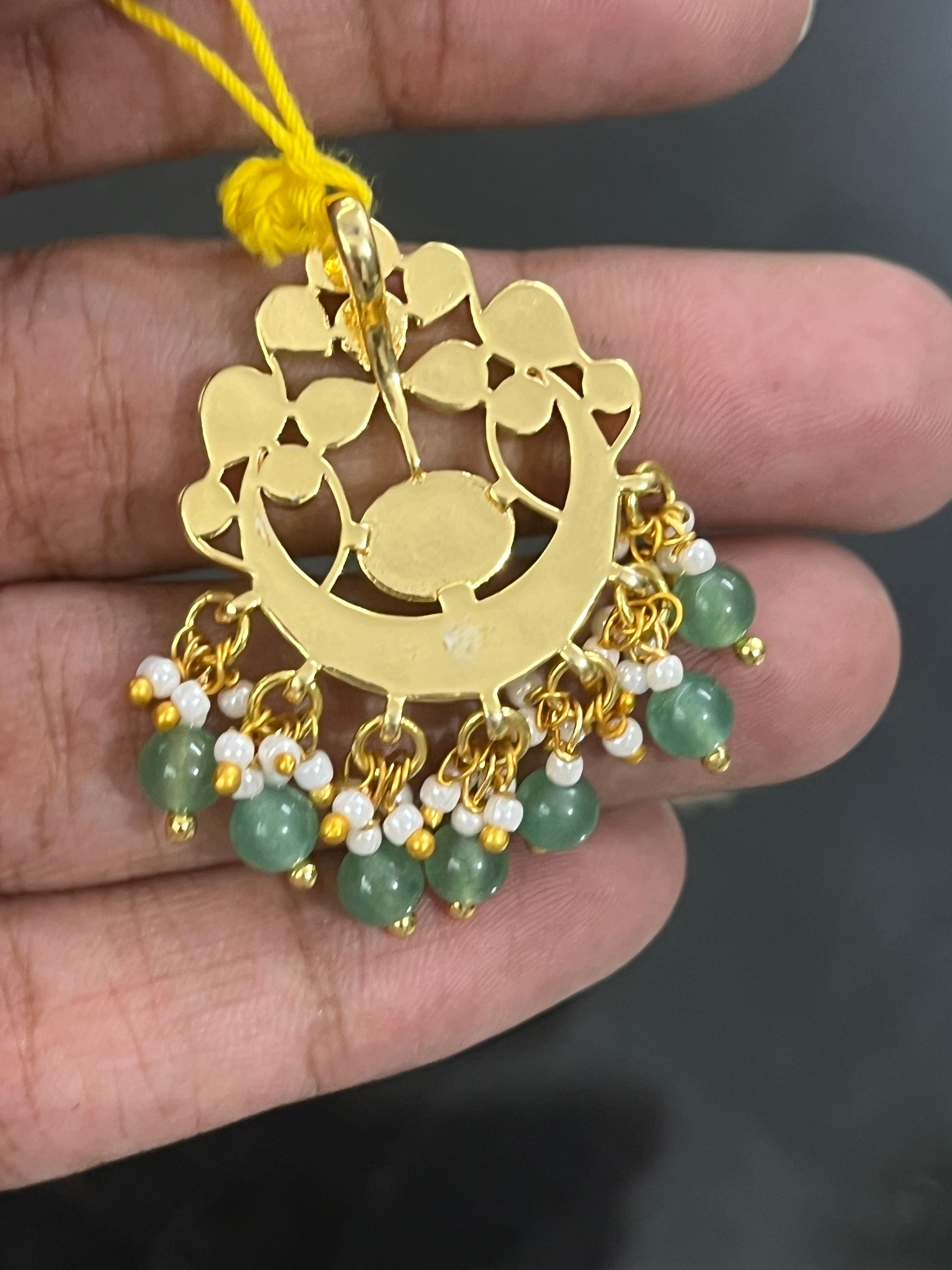 CF039 mosonite pendant