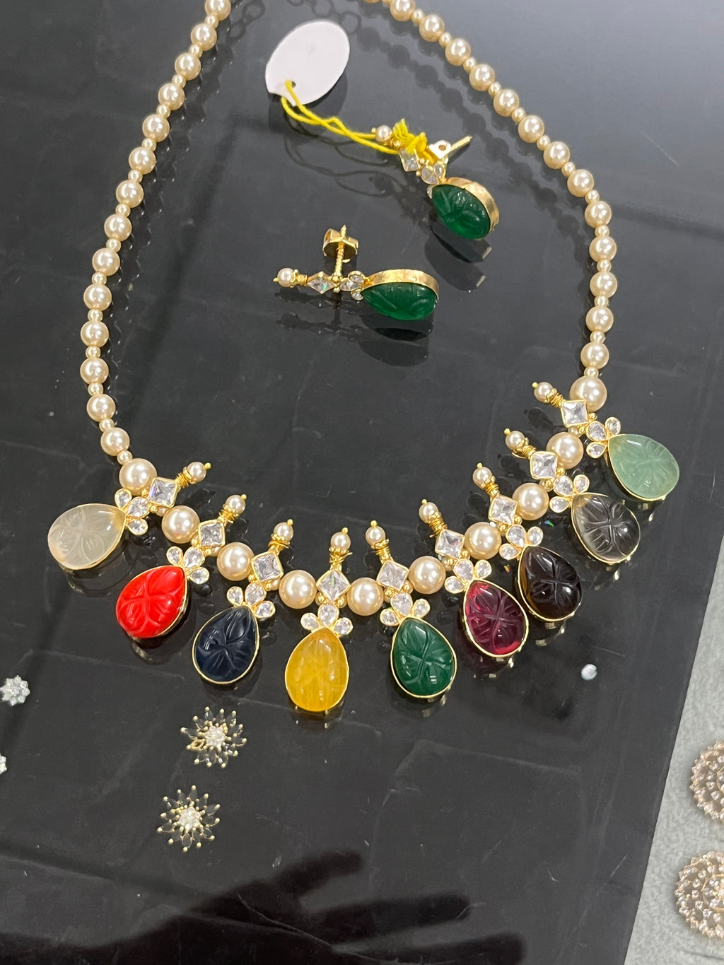 CF045 necklace (16 INCHES)