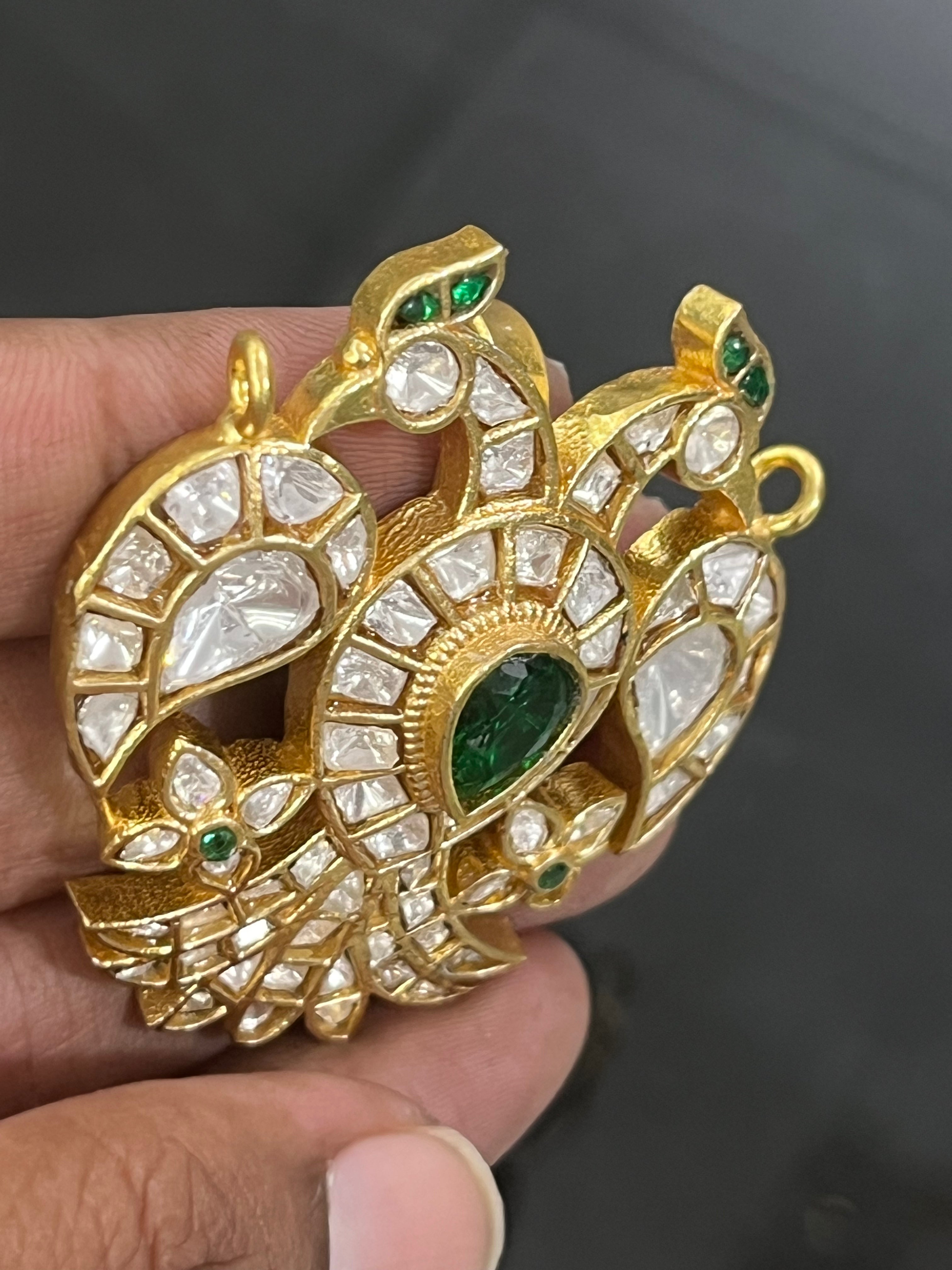 CF035 mosonite pendant