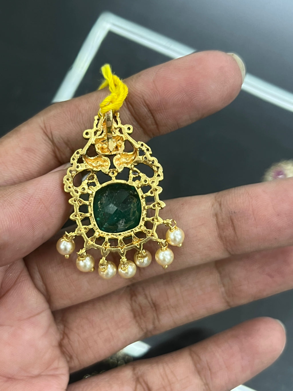 CF038 pendant