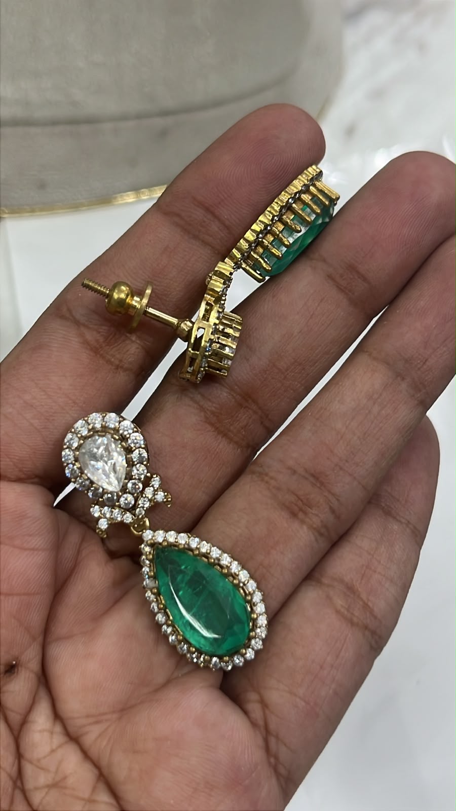 CF008 (Necklace with Earrings)