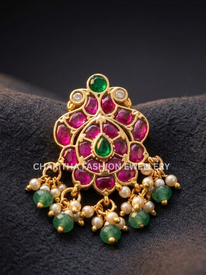 IM Kundan Pendant
