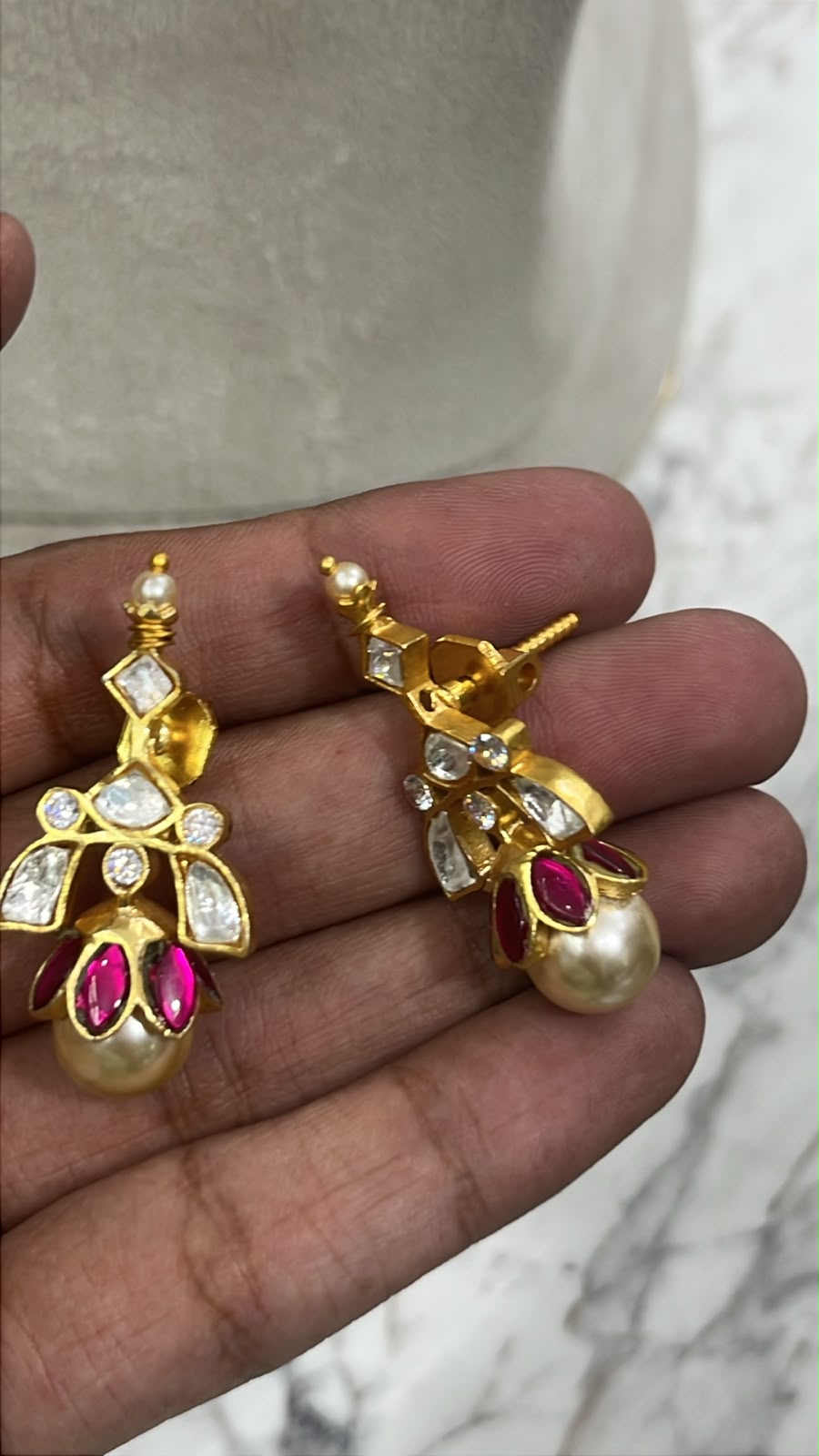 CF007 (Necklace and Earrings)